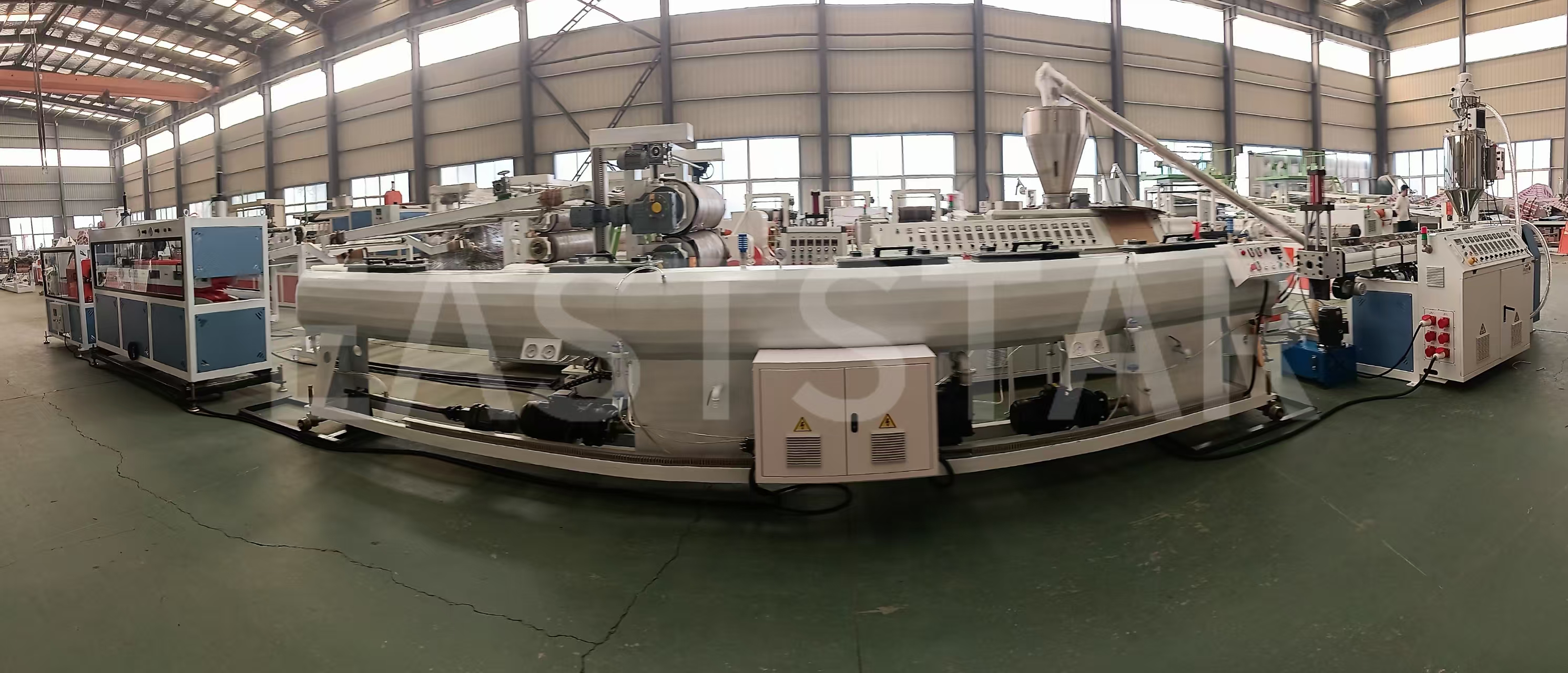 QINGDAO EASTSTAR viib lõpule PE torude tootmisliini tarnimise, toetades Palestiina infrastruktuuri arendamist