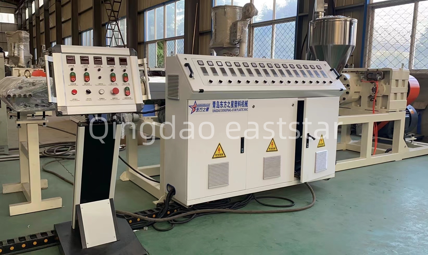 Kuidas tagab professionaalne PE drenaažiplaatide tootmisliin hoone drenaažisüsteemide kvaliteedi?