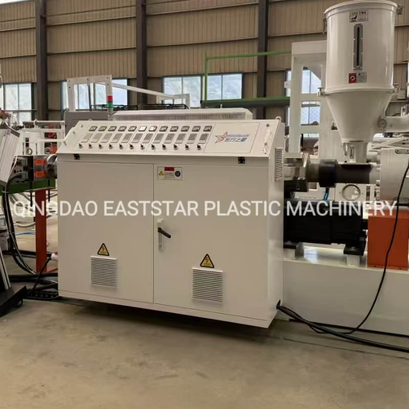 Üks-kaks PVC-profiilide tootmisliin loomakasvatuseks