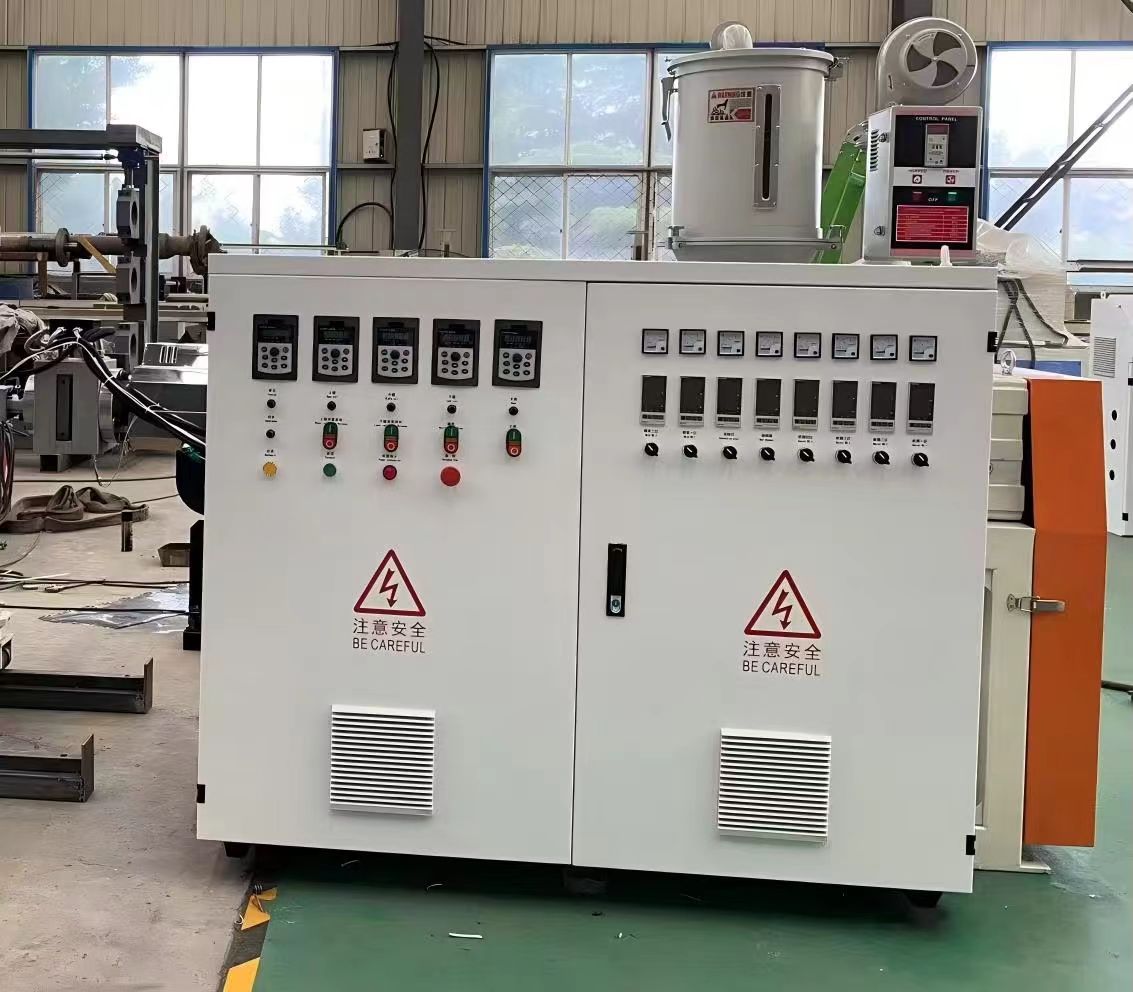 TPE/TPO Waterstop tootmisliin